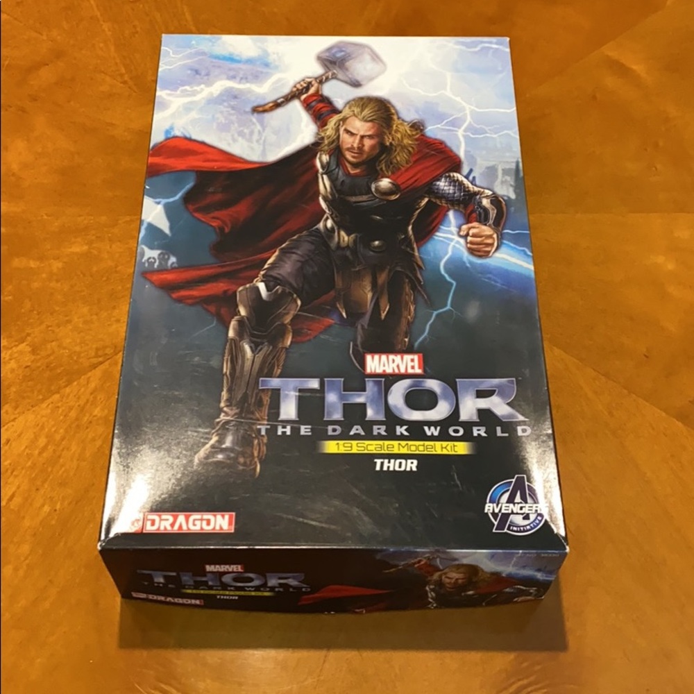 Thor: The Dark World 1:9 Model Kit